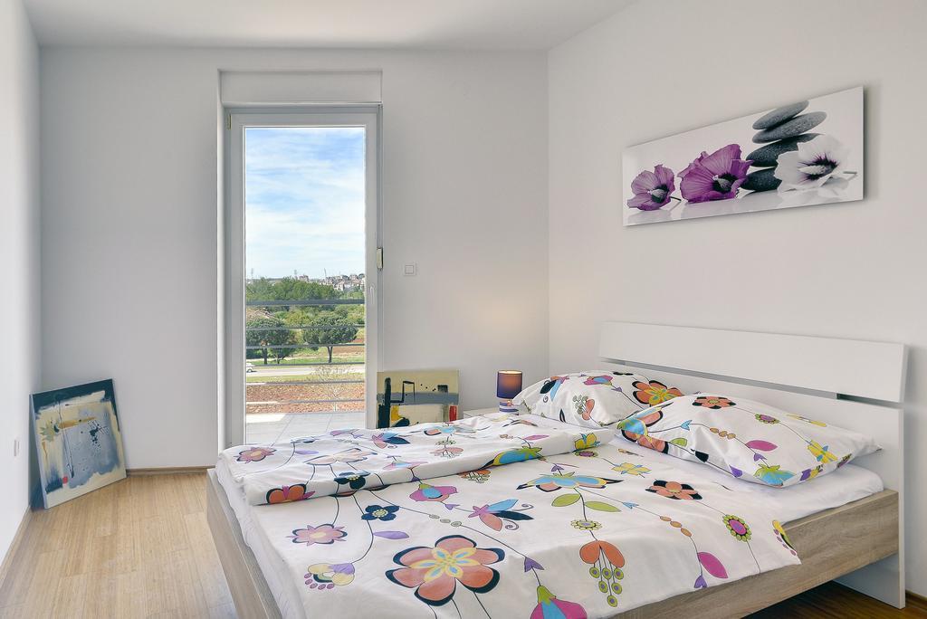 Apartments Vea Pula Extérieur photo