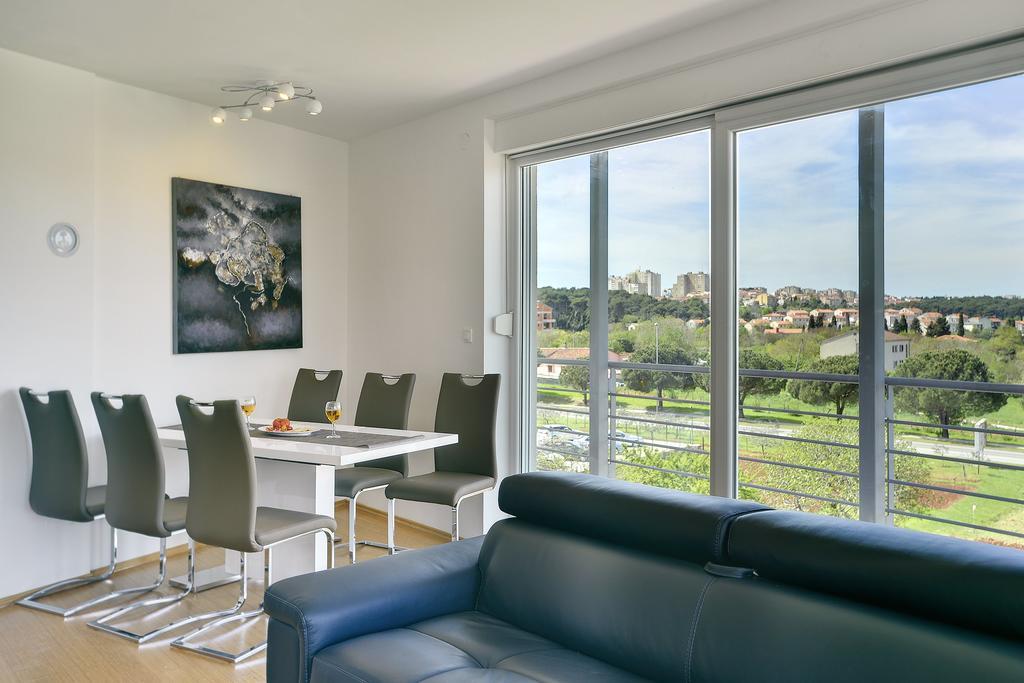 Apartments Vea Pula Extérieur photo
