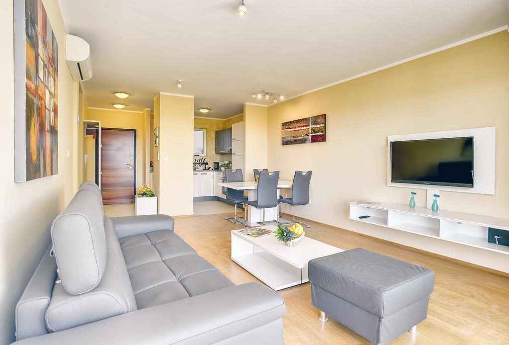 Apartments Vea Pula Extérieur photo